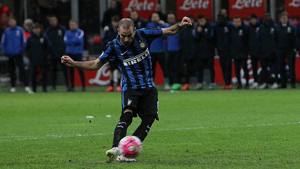 中占据主动 中占据主动